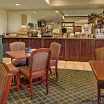 Baymont by Wyndham Grand Rapids N/Walker 
