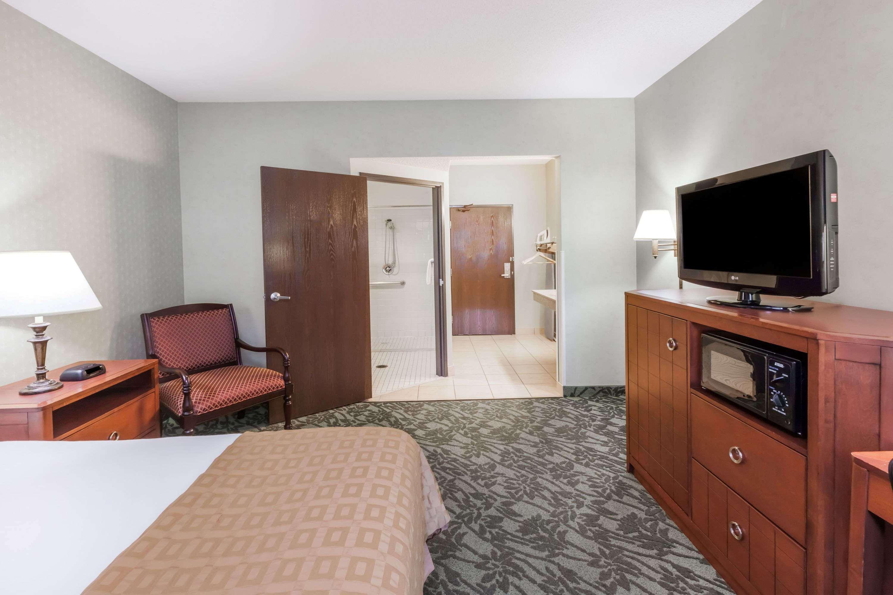 Hotel Spark By Hilton Grand Rapids North Walker