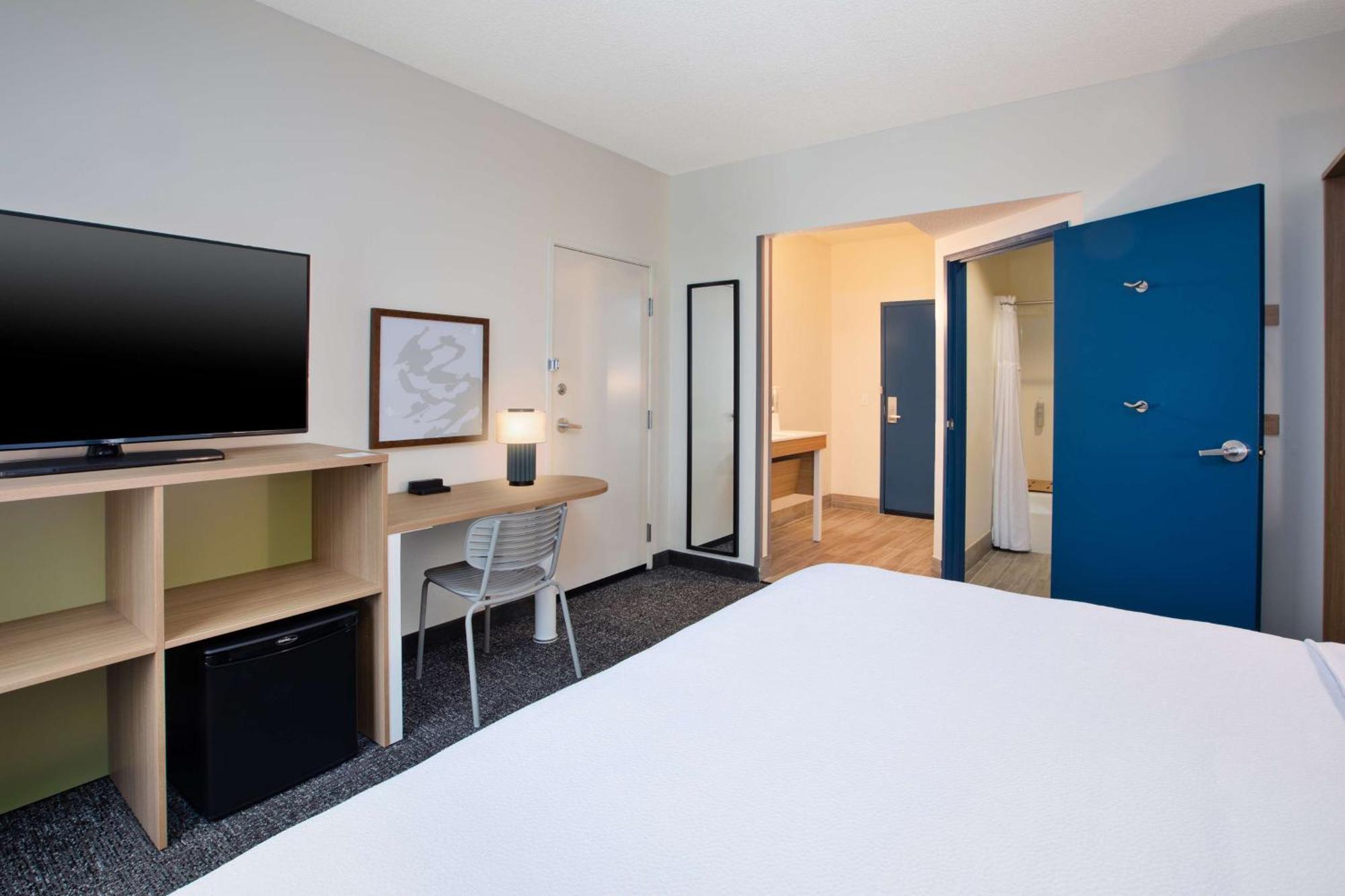 Spark By Hilton Grand Rapids North